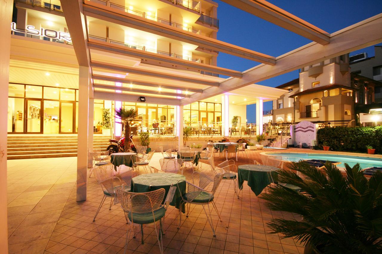 Hotel Excelsior 卡托利卡 外观 照片